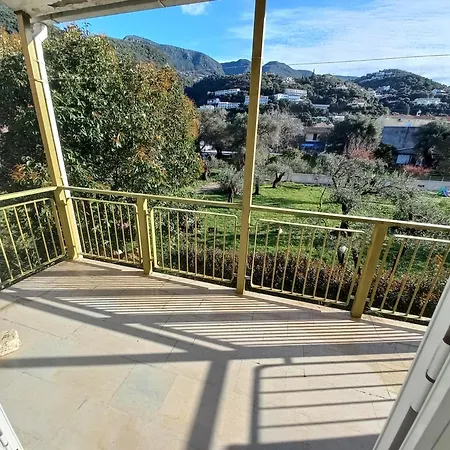 דירה Ipsos Apartment *