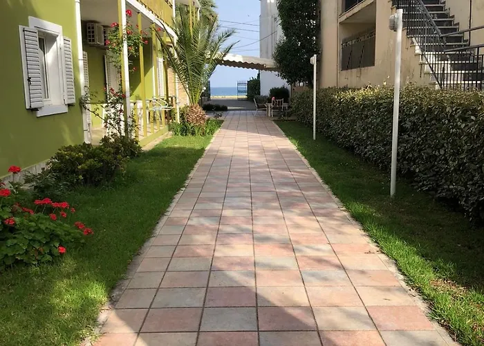 Appartement Ipsos Apartment